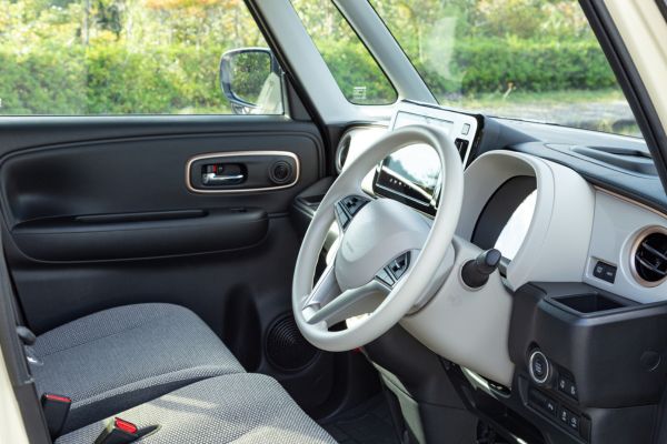 Vehicle-to-vehicle communication