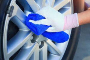 How to Clean Alloy Wheels Like a Professional